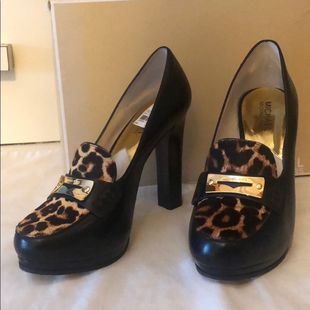 Michael Kors Black Platforms size 9M